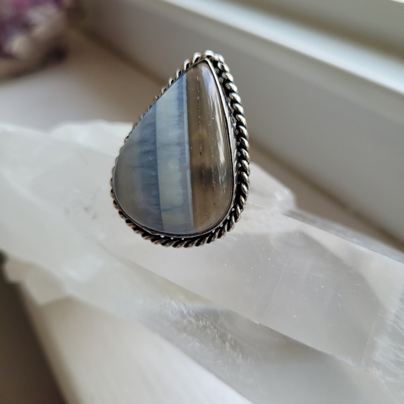 Jewelry - Sterling silver agate ring